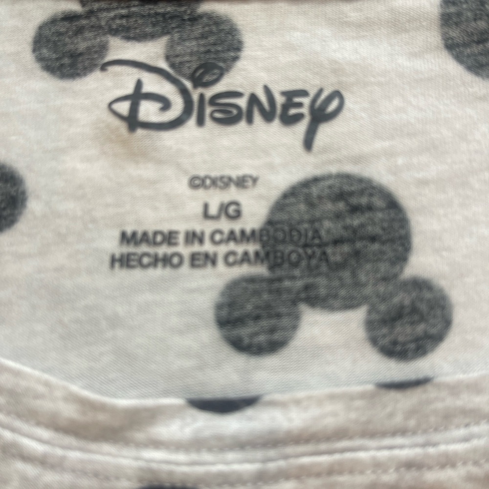 Disney Mickey Mouse One Pocket T-Shirt Large - Picture 4 of 8